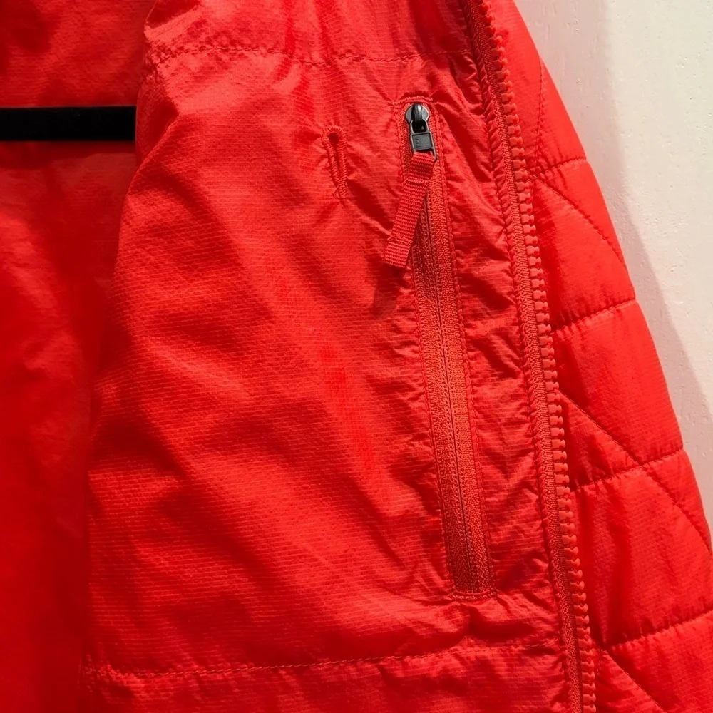 Burton vibrant red